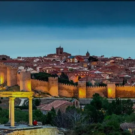 La Fortaleza De Dom wakacyjny Bernuy-Salinero