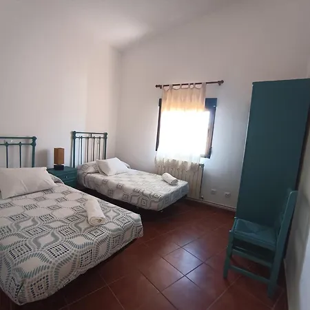 La Fortaleza De * Bernuy-Salinero